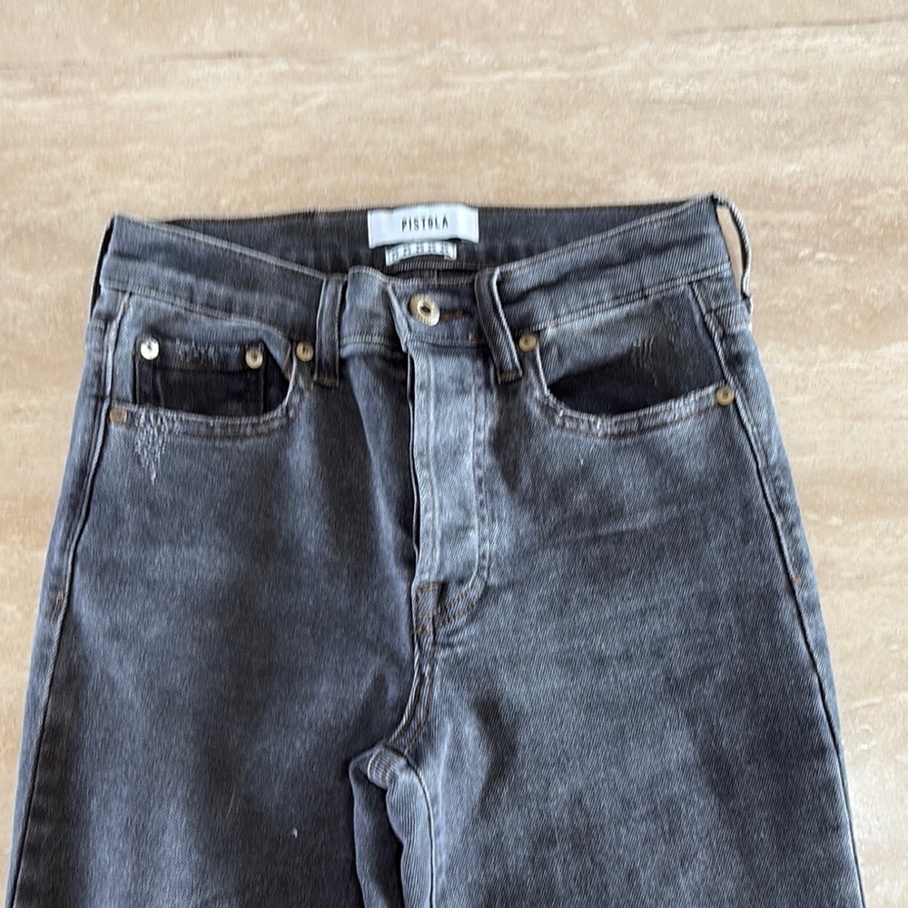 Pistola Gray Skinny Jeans with Vintage Appeal